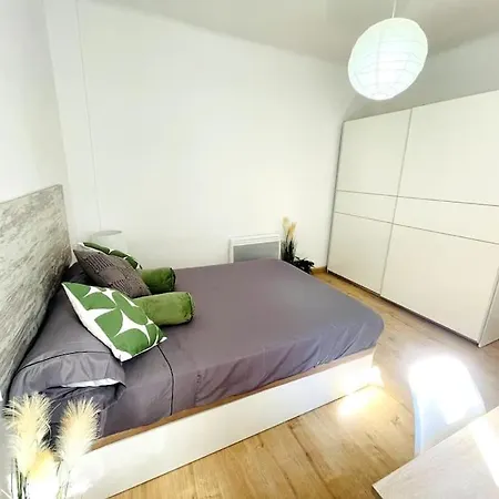 Atico Con Terraza En El Centro De Apartment *