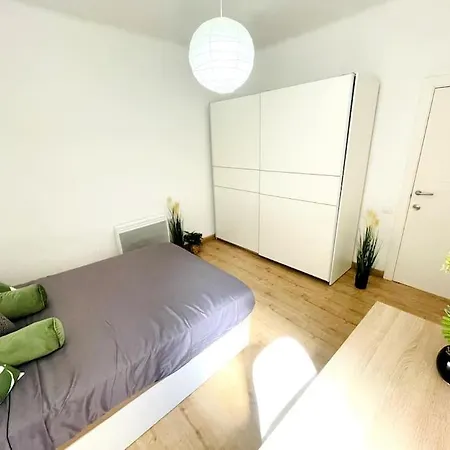 Atico Con Terraza En El Centro De Apartment Tarragona